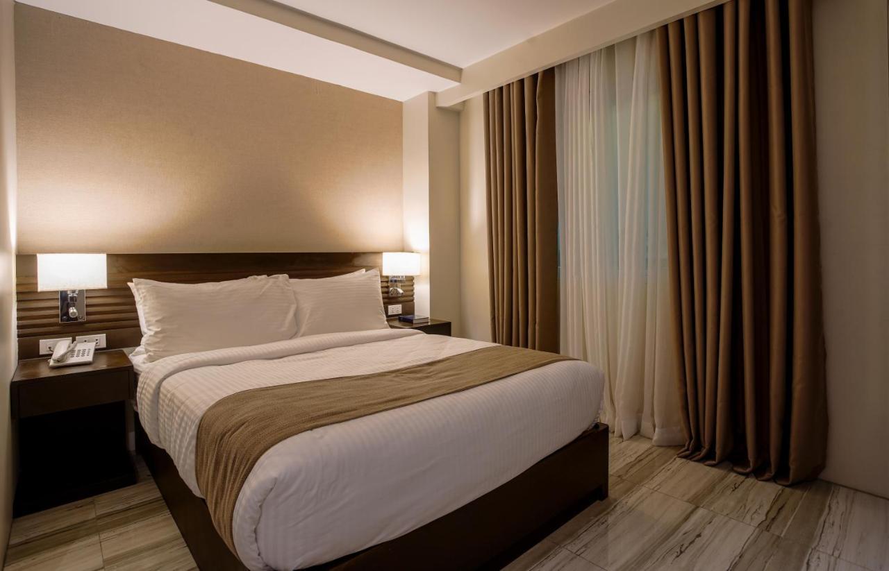 Hotel Areca Legazpi Exterior photo